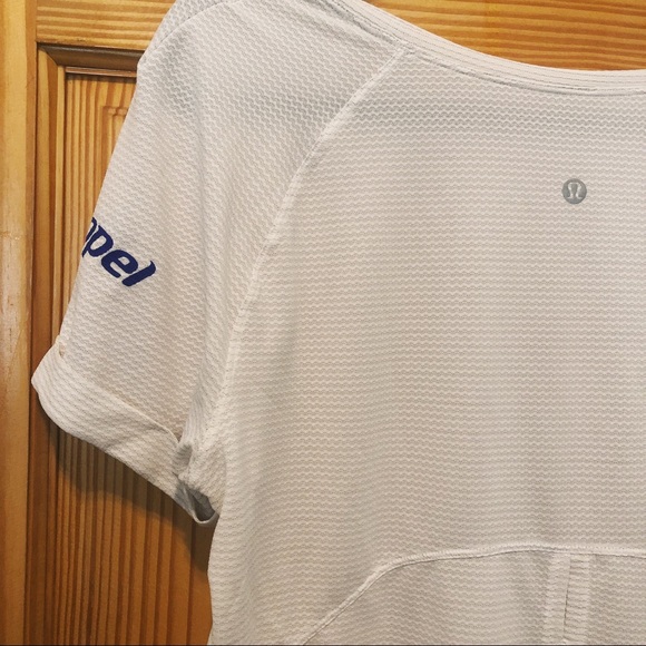 white lululemon tshirt - Picture 2 of 5